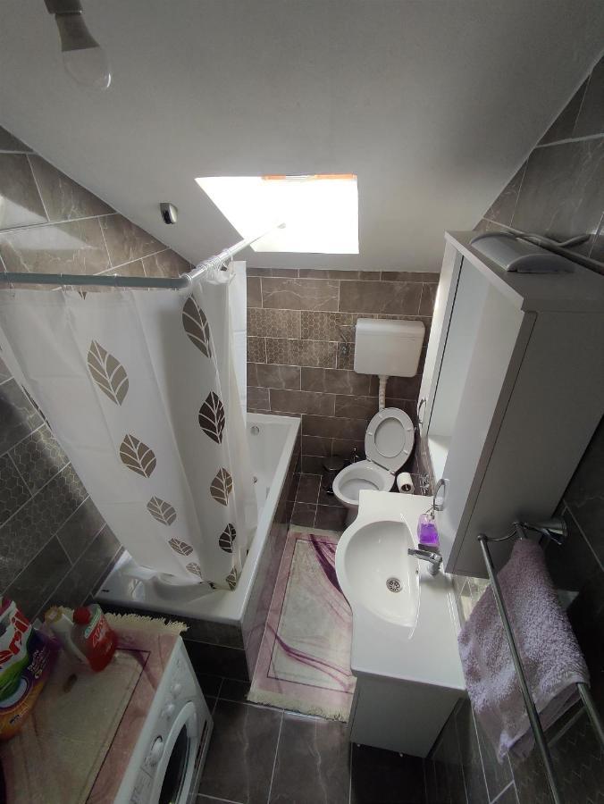 פלוזינה Apartment La Casa מראה חיצוני תמונה