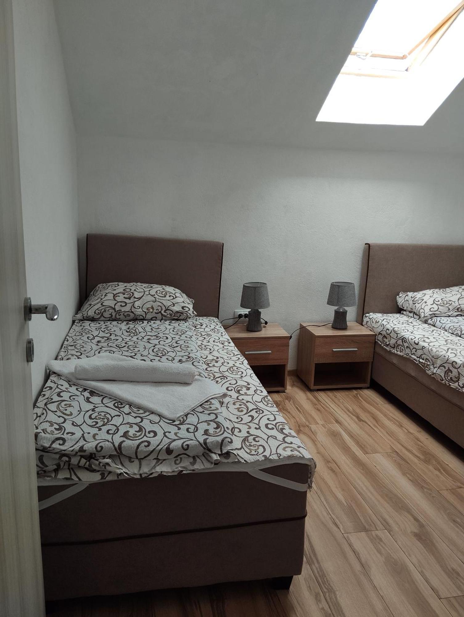 פלוזינה Apartment La Casa מראה חיצוני תמונה