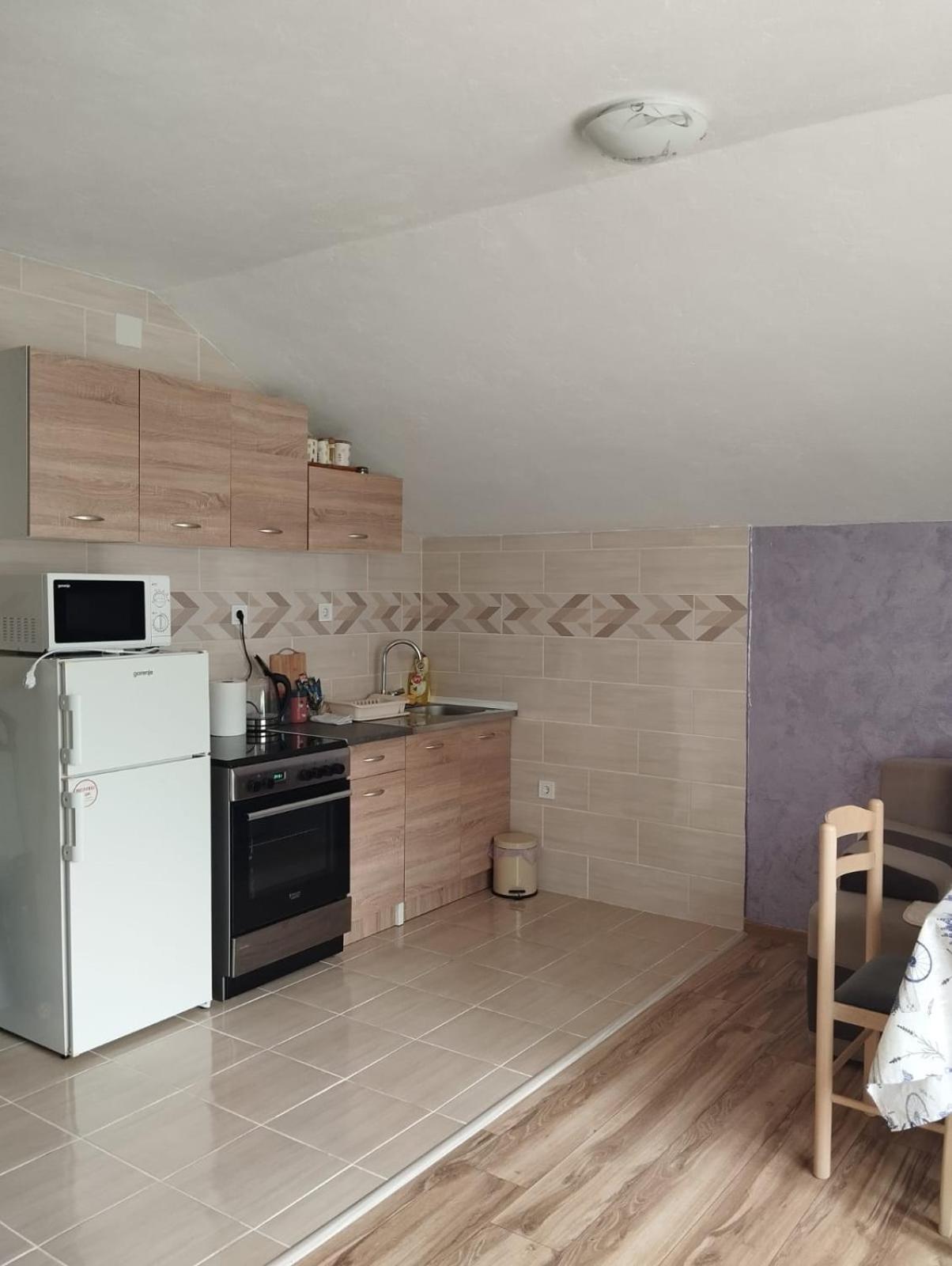 פלוזינה Apartment La Casa מראה חיצוני תמונה
