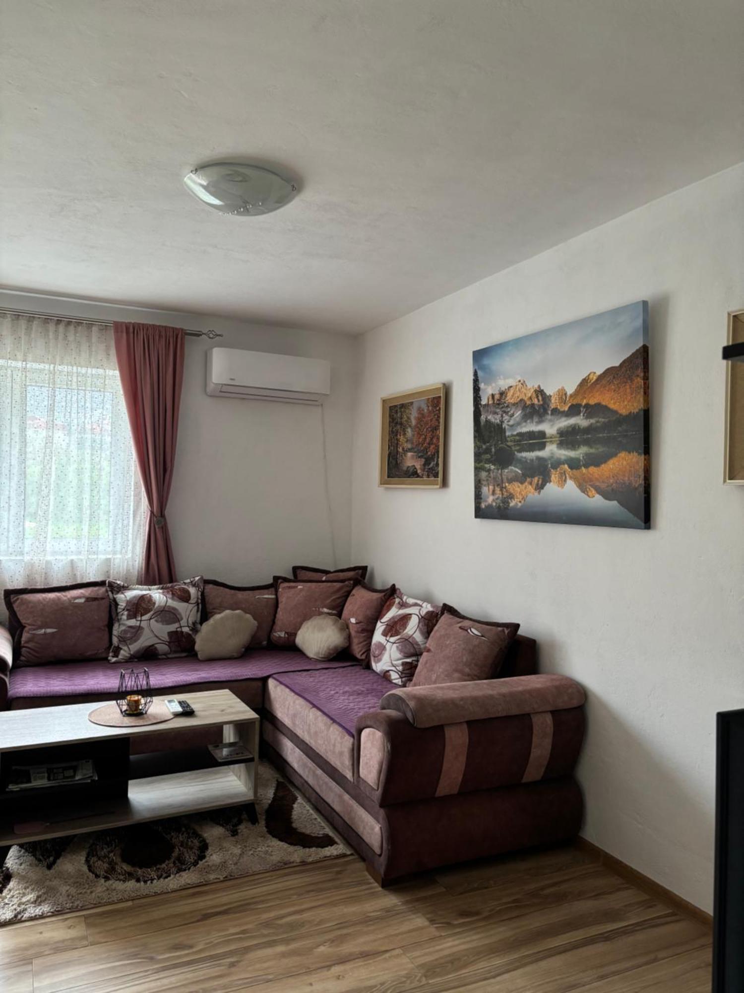 פלוזינה Apartment La Casa מראה חיצוני תמונה